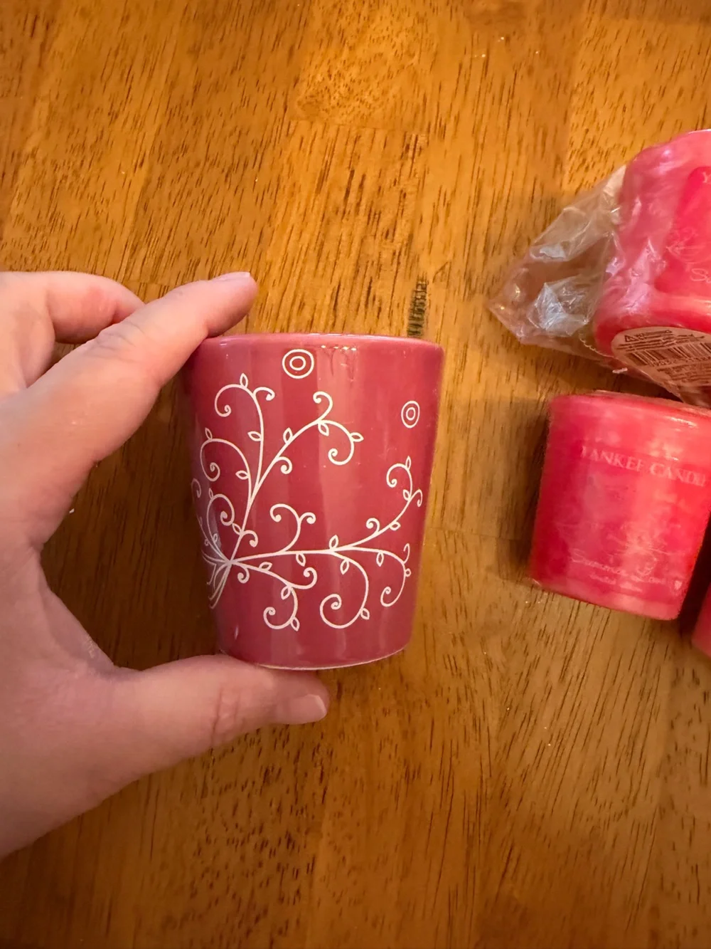 Yankee Candle First Kiss Summer Love Pink 4 pack of 1.75 oz Votives and Candle h
